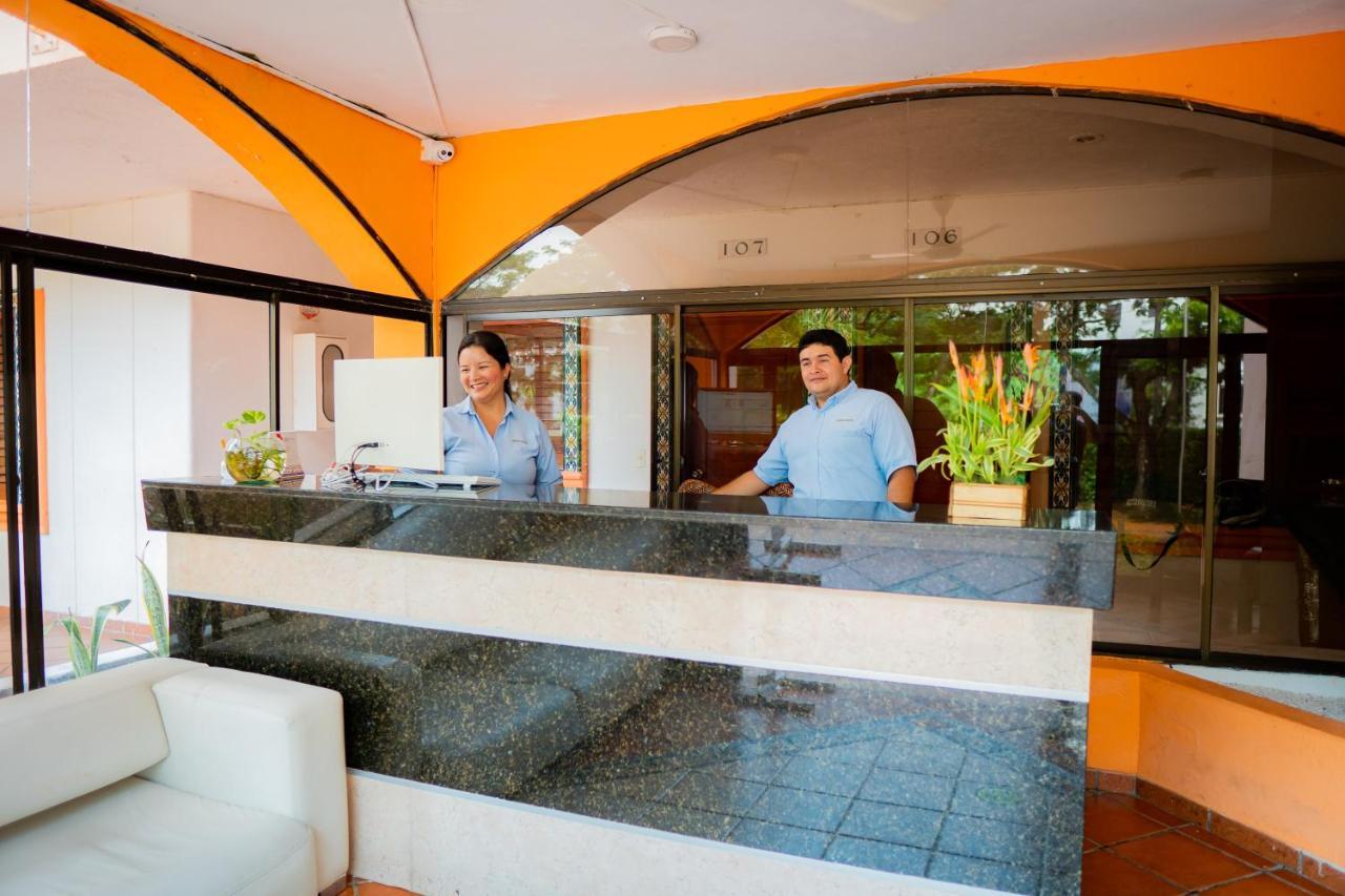 Hotel Penon Suites Girardot Exterior foto